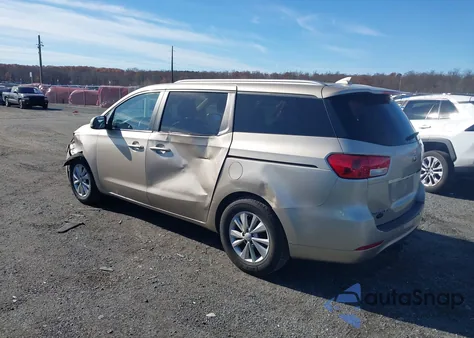 2016 Kia Sedona Lx z USA, uszkodzony, nr VIN KNDMB5C16G6199947